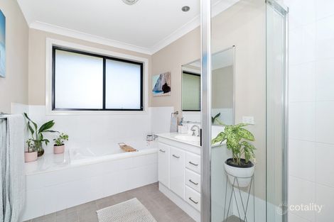 Property photo of 2/22A Moore Street Birmingham Gardens NSW 2287
