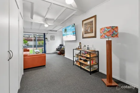 Property photo of 6 Moore Road Kewarra Beach QLD 4879