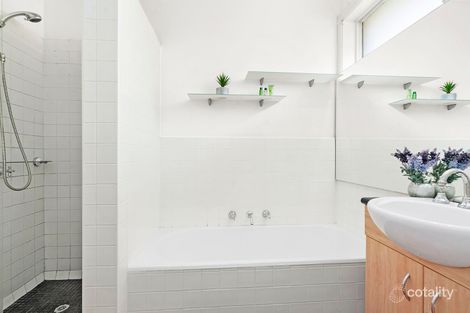 Property photo of 304B Warrigal Road Cheltenham VIC 3192