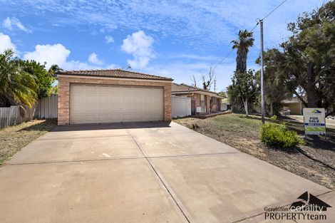 17 Mellows Pl, Rangeway, WA 6530