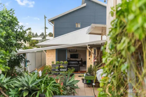 Property photo of 17 Steel Street Redhead NSW 2290