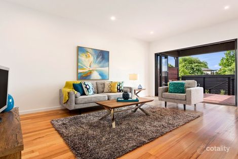 Property photo of 135 Woodhouse Grove Box Hill North VIC 3129