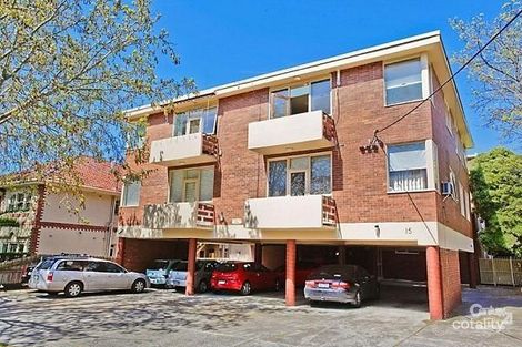 3/15 Dickens St, Elwood, VIC 3184