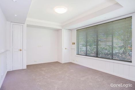 Property photo of 4 Grenaside Court Robina QLD 4226