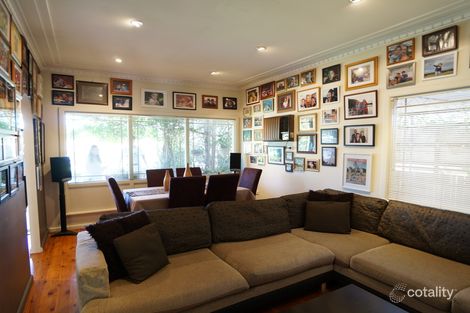 Property photo of 26 Barlow Crescent Canley Heights NSW 2166