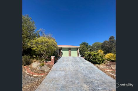 11 Parry Cres, Redwood Park, SA 5097