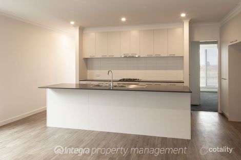 Property photo of 11 Cavan Grove Alfredton VIC 3350