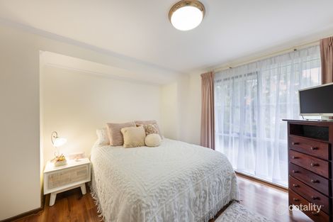 Property photo of 5 Southern Cross Drive Happy Valley SA 5159