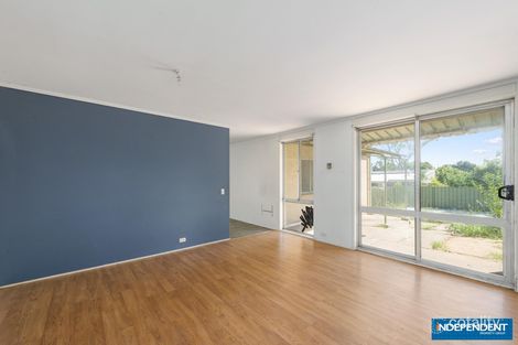 Property photo of 12 Riddell Court Wanniassa ACT 2903