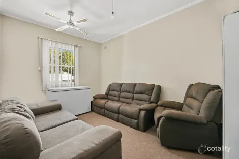 Property photo of 10 Atkinson Road Elizabeth Downs SA 5113