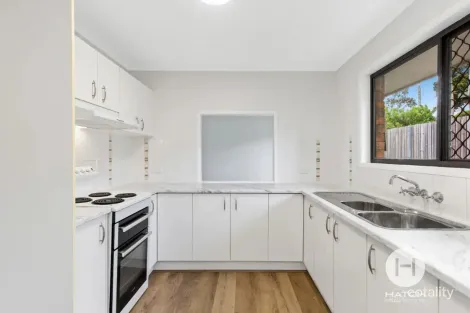 Property photo of 1 Darnum Court Cornubia QLD 4130