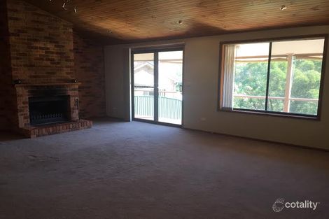 Property photo of 31 Barnes Crescent Menai NSW 2234