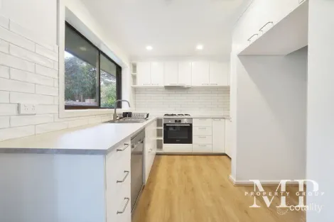 14 Cleeland Ct, Rosebud, VIC 3939