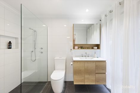 Property photo of 5 Southern Cross Drive Happy Valley SA 5159