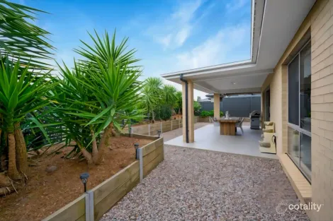 Property photo of 18 Goodluck Circuit Cobbitty NSW 2570