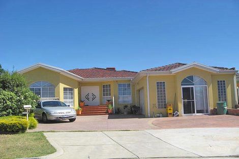 15 Cassowary Cl, Taylors Lakes, VIC 3038