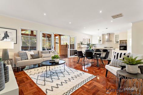 Property photo of 17 Strand Close Glen Waverley VIC 3150