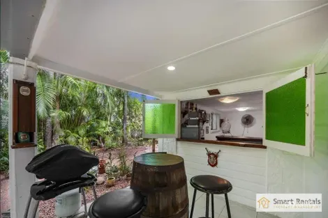 Property photo of 11 Mindham Street Mysterton QLD 4812