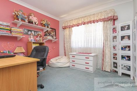 19 Samson Cct, Caloundra West, QLD 4551