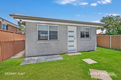 Property photo of 13 Roebuck Crescent Willmot NSW 2770
