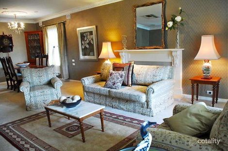 4 Clyde Rd, Hawthorndene, SA 5051