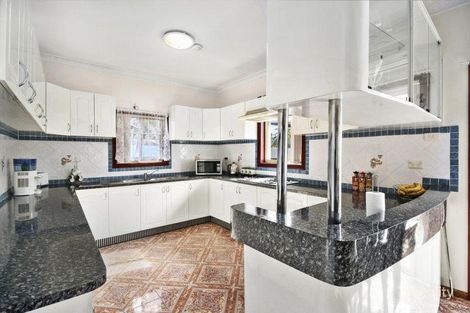 Property photo of 31 Tunbridge Street Busby NSW 2168