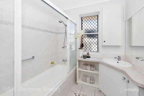 Property photo of 170 Woongarra Scenic Drive Bargara QLD 4670