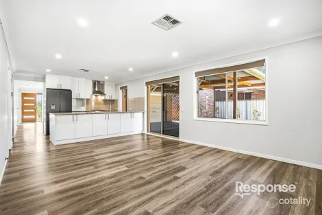 Property photo of 14 Venus Close Cranebrook NSW 2749