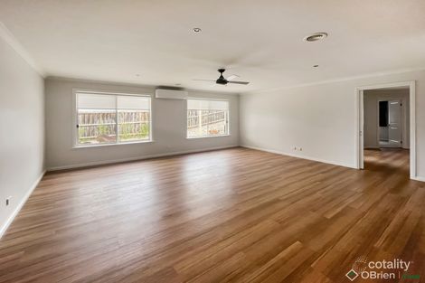 Property photo of 127 McNeilly Road Drouin VIC 3818