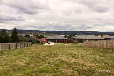 4 Evia Ct, Newnham, TAS 7248