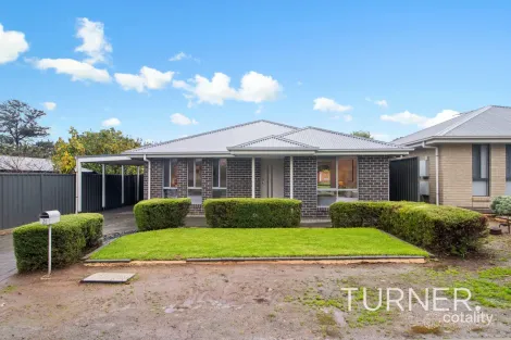 2b Kentwood Rd, Morphett Vale, SA 5162