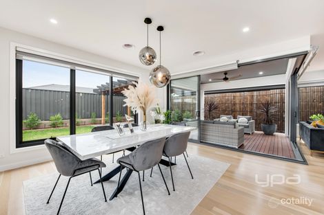 Property photo of 88 Gallantry Avenue Craigieburn VIC 3064