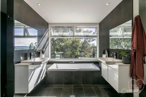 Property photo of 24 Duffy Street Ainslie ACT 2602