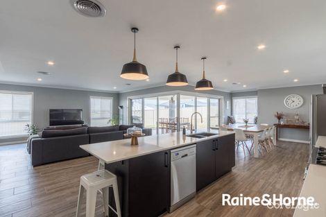 Property photo of 84 Wentworth Drive Kelso NSW 2795