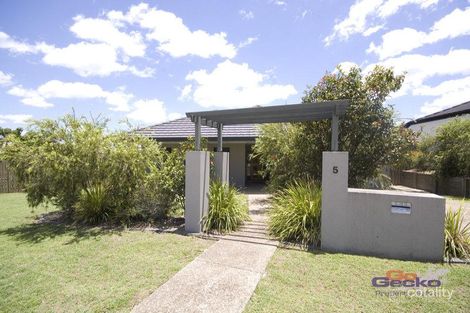 Property photo of 1 Hilltop Terrace Springfield Lakes QLD 4300