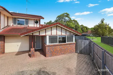 2/22 Radiata Dr, Maroochydore, QLD 4558