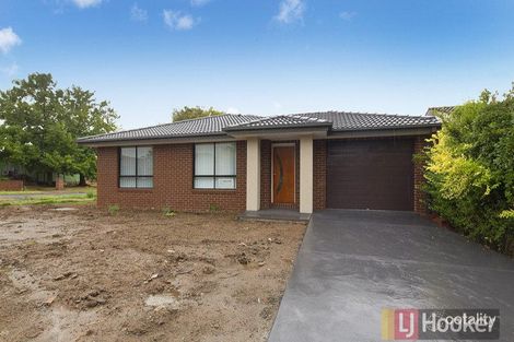 18 Pittosporum Gr, Doveton, VIC 3177