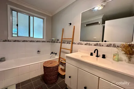 Property photo of 40 Goldingham Street Tenambit NSW 2323