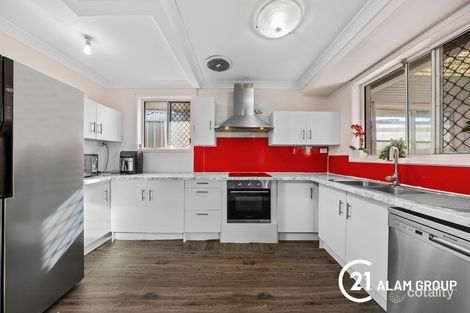 Property photo of 24 Dorrigo Crescent Bow Bowing NSW 2566