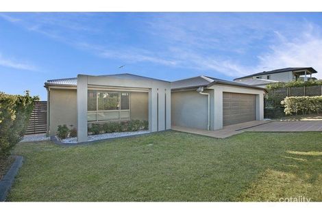 Property photo of 11 Lachlan Drive Wakerley QLD 4154