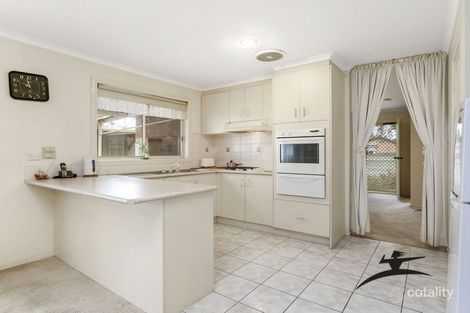 Property photo of 2 Stricta Court Frankston North VIC 3200