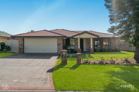 55 Karvella St, Upper Kedron, QLD 4055