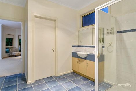 Property photo of 8 Hillson Grove Ocean Grove VIC 3226