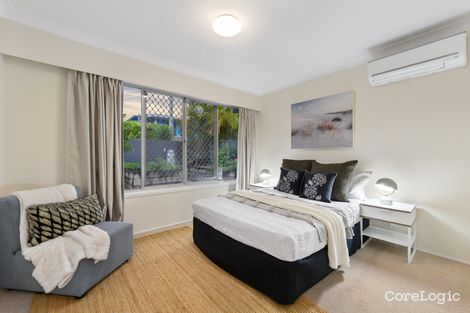 Property photo of 8 Ensenada Court Broadbeach Waters QLD 4218