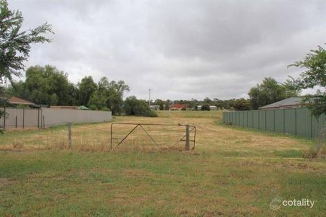 1 Ebden St, Heathcote, VIC 3523