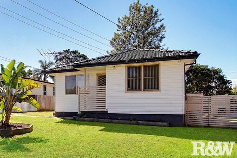 7 Luzon Ave, Lethbridge Park, NSW 2770