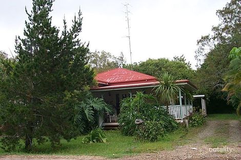 131 Lake Weyba Dr, Noosaville, QLD 4566