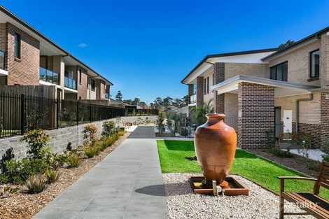 Property photo of 29/5 Spurway Drive Baulkham Hills NSW 2153