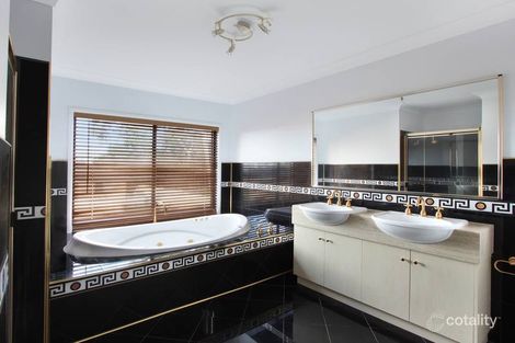 Property photo of 10 Lemon Gum Circuit Blue Haven NSW 2262