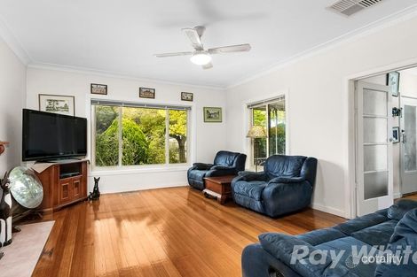 Property photo of 18 Malcolm Court Mount Waverley VIC 3149